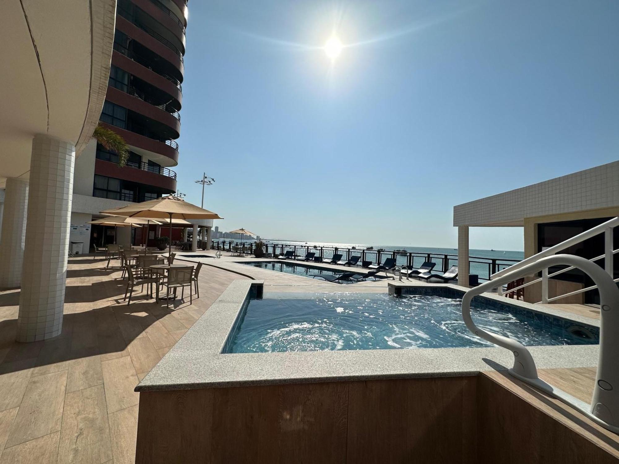 Flats Iate Plaza Hotel Fortaleza  Exterior foto